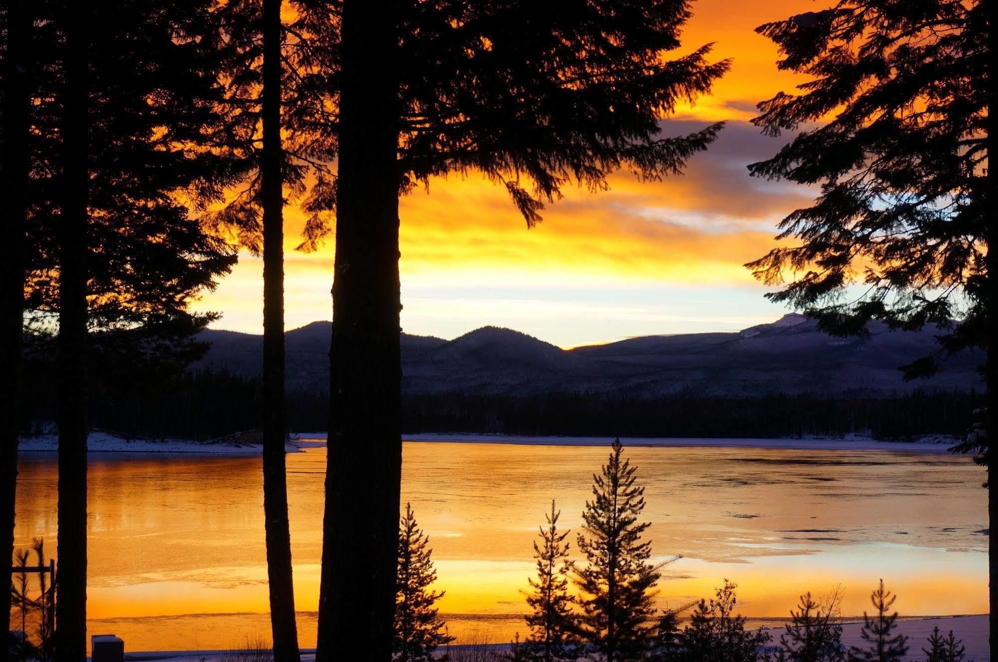 Lemolo Lake Resort Chemult Eksteriør bilde